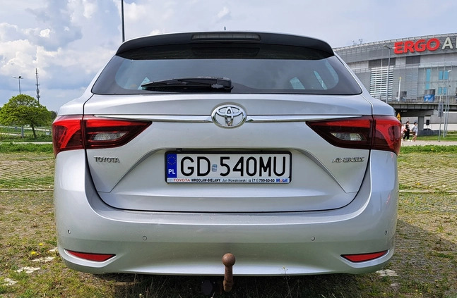 Toyota Avensis cena 57000 przebieg: 141700, rok produkcji 2015 z Gdańsk małe 631